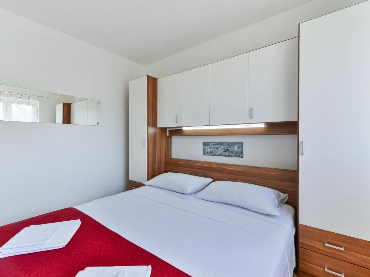 רובנסקה Apartment Matas - Srd317 By Interhome מראה חיצוני תמונה