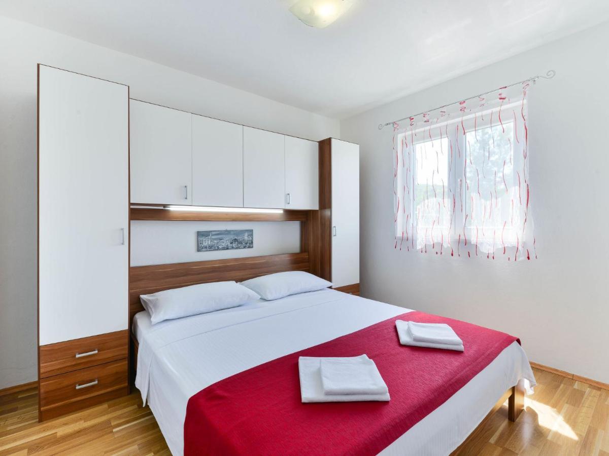 רובנסקה Apartment Matas - Srd317 By Interhome מראה חיצוני תמונה